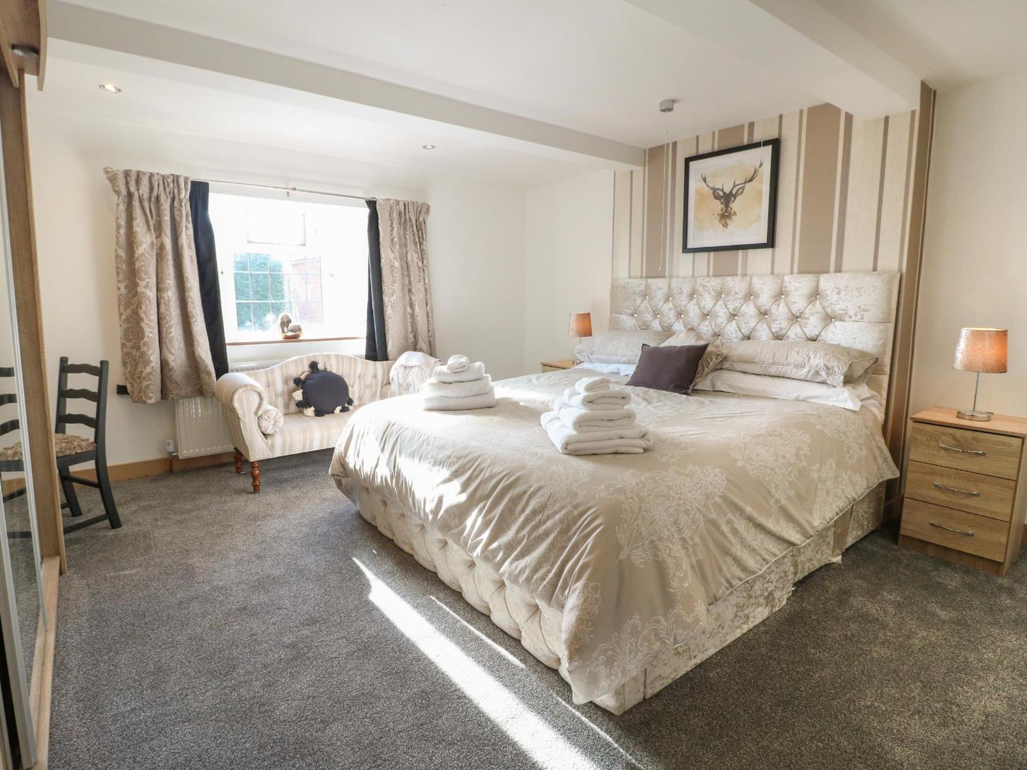 Fields Farm Villa Draycott in the Moors Екстериор снимка